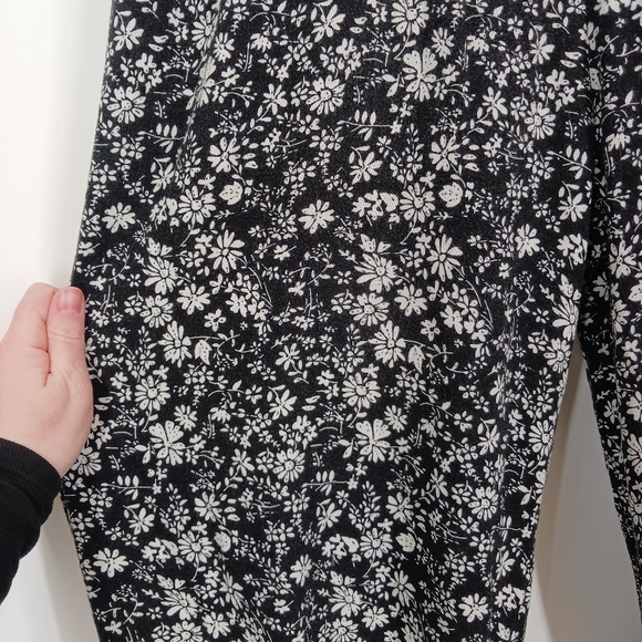 Storia Floral Lace Up Jumpsuit - Picture 8 of 9